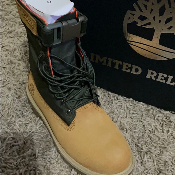 Timberland - Picture 2 of 9